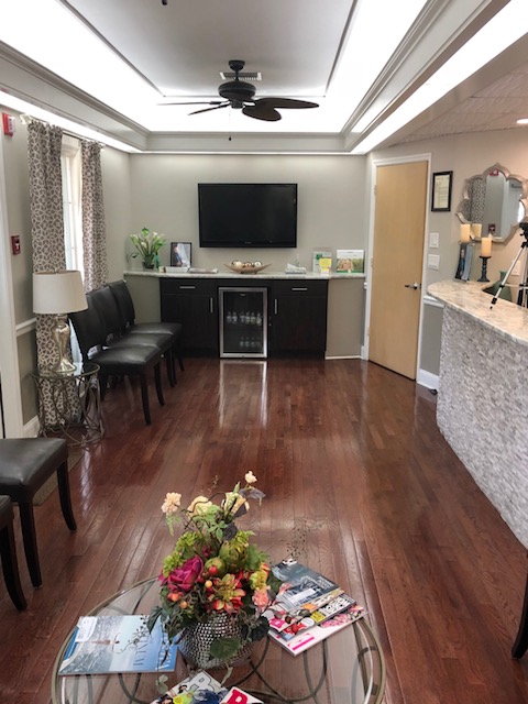 Raska Oral Surgery Surgery reception room
